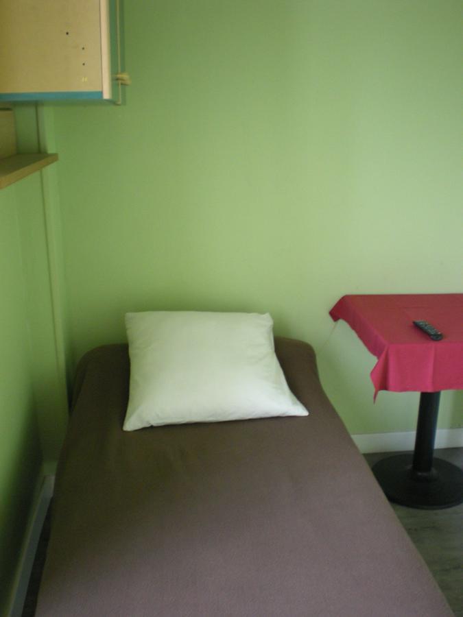 Hotel Dg Méry-sur-Oise Extérieur photo
