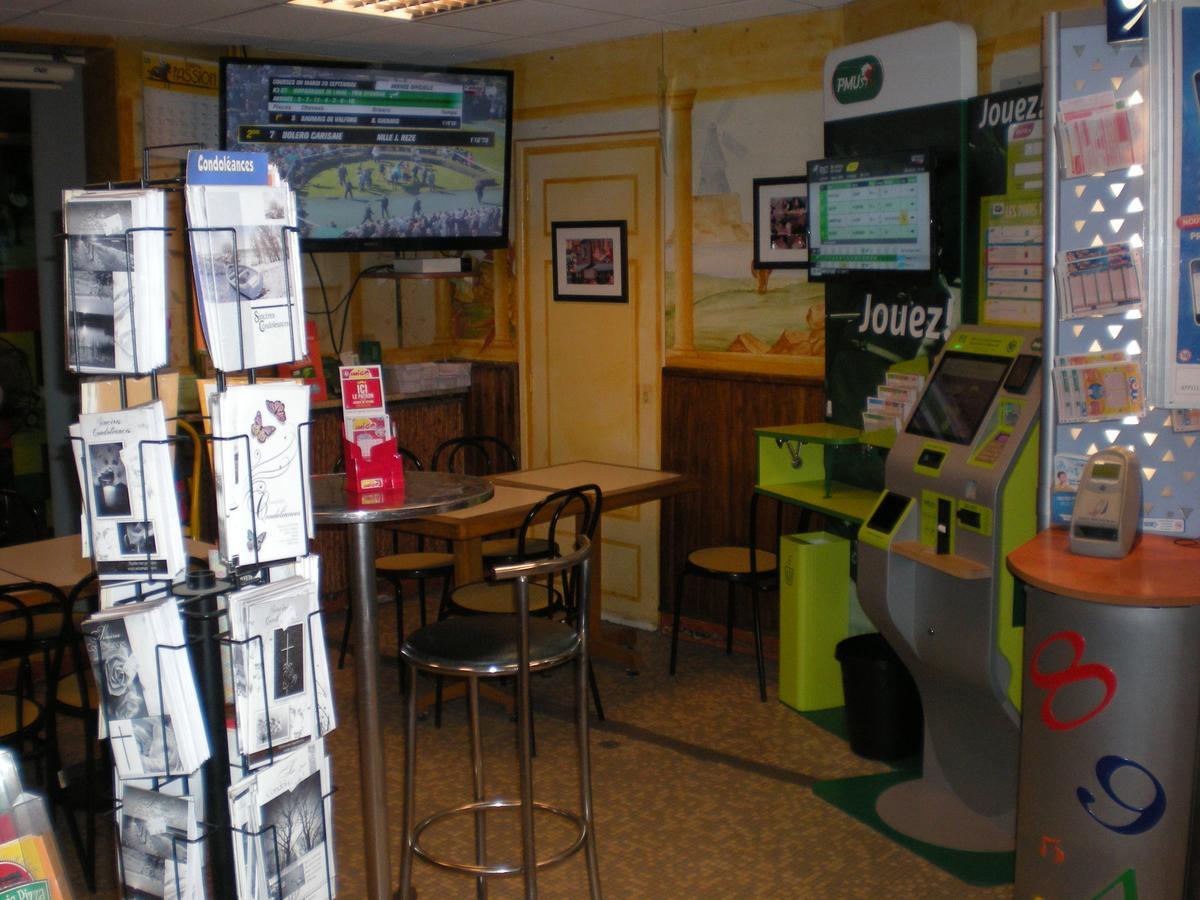 Hotel Dg Méry-sur-Oise Extérieur photo